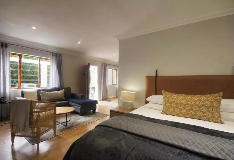 هتل Stony Brook Cottages