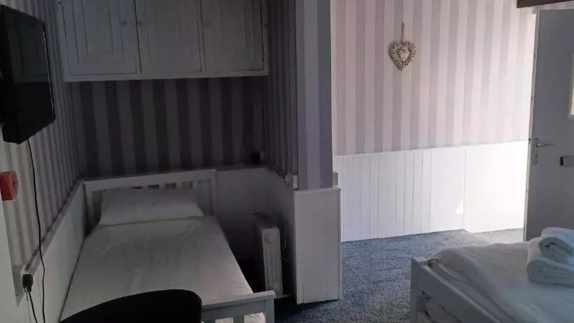 ベッドアンドブレックファースト Winchester Arms