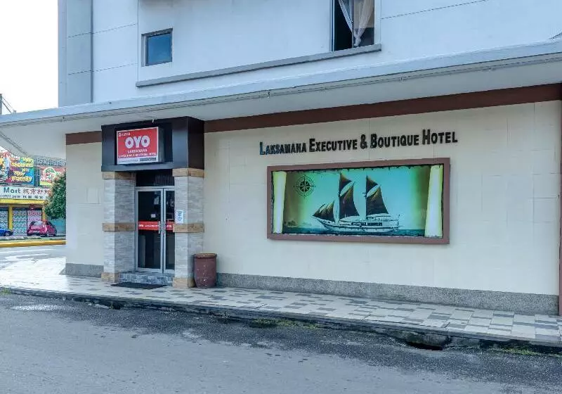 ホテル Oyo 43960 Laksamana Executive & Boutique