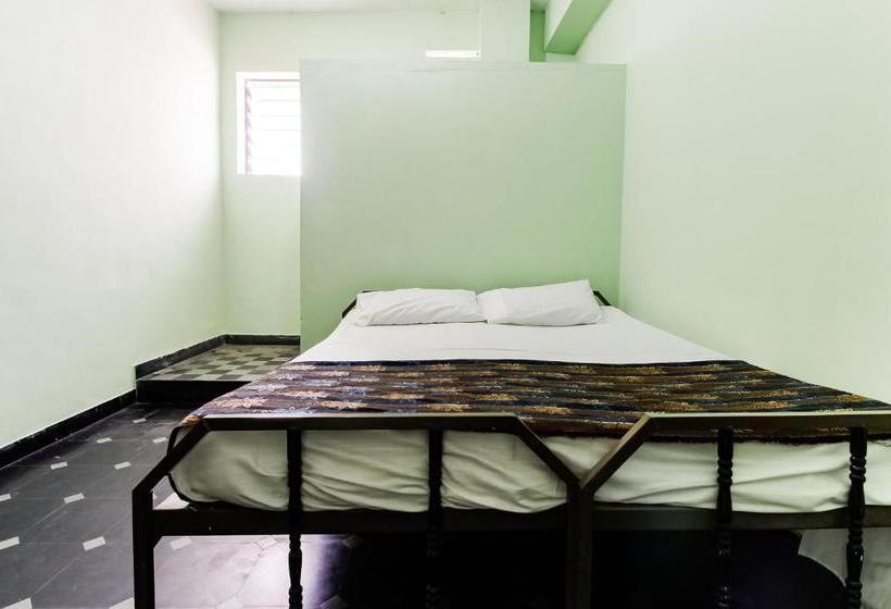 Hotel Spot On 46897 Saravana Stays