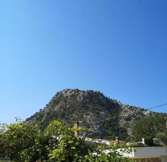 پانسیون Spasic Apartments Sutomore