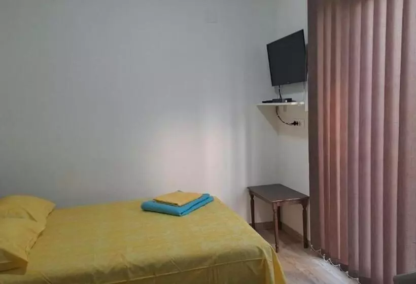 پانسیون Spasic Apartments Sutomore