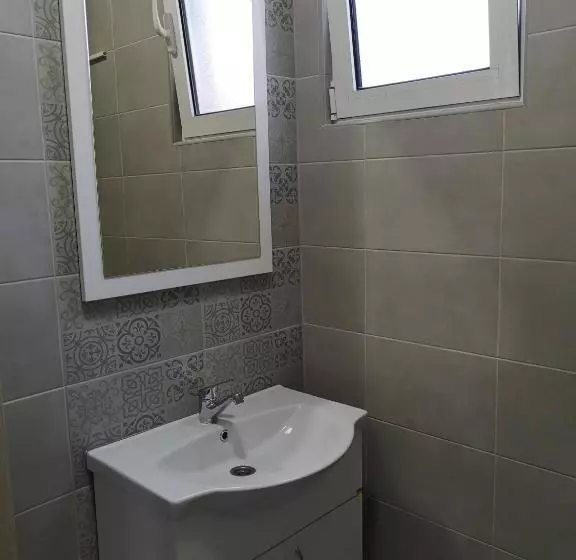 پانسیون Spasic Apartments Sutomore