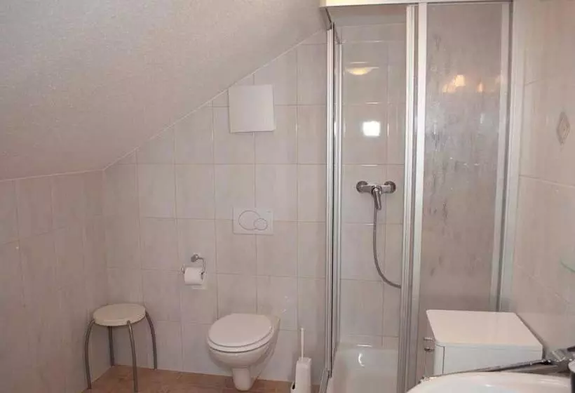 ホテル Waldgasthaus