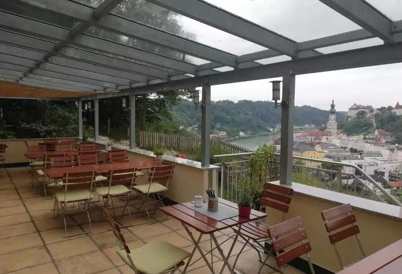 ホテル Waldgasthaus