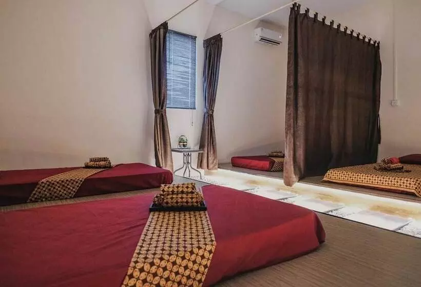 Reddoorz Apartment @ Batam Centre 3