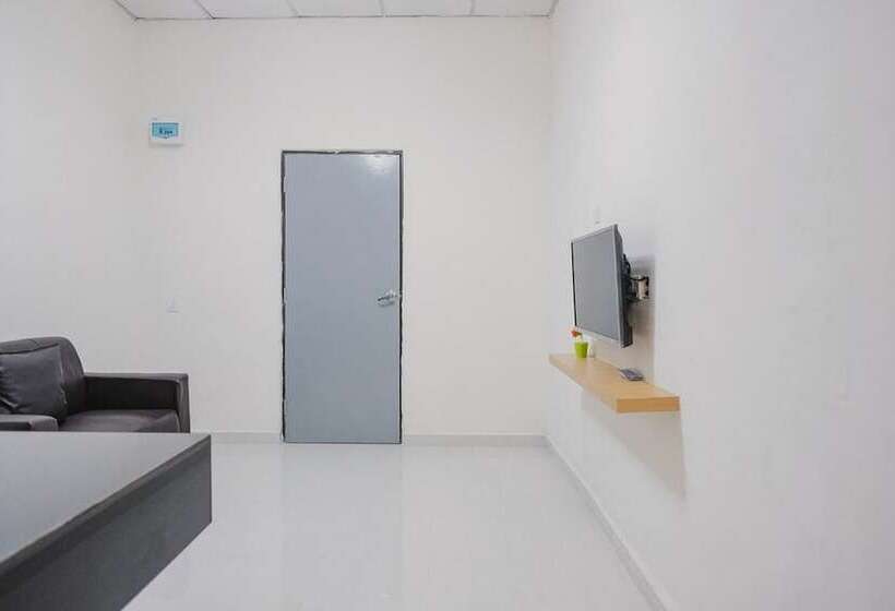 Reddoorz Apartment @ Batam Centre 3