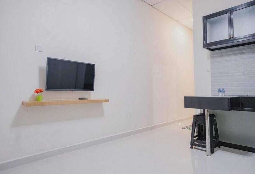 Reddoorz Apartment @ Batam Centre 3