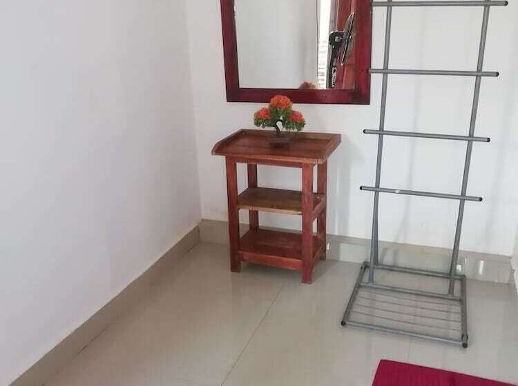 Albergue Nest Rest Inn