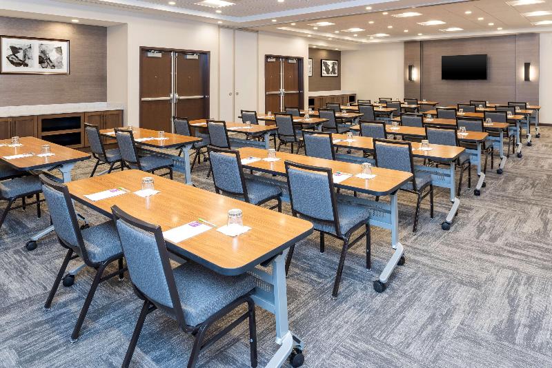 Отель Hyatt Place Flint/Grand Blanc