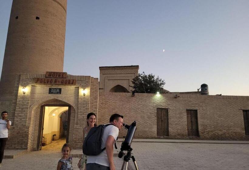 Madrasah Polvon Qori Boutique Hotel Xix Century