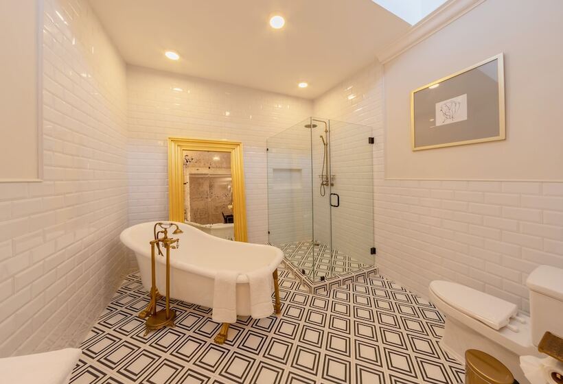 هتل Mansión E. Borbón