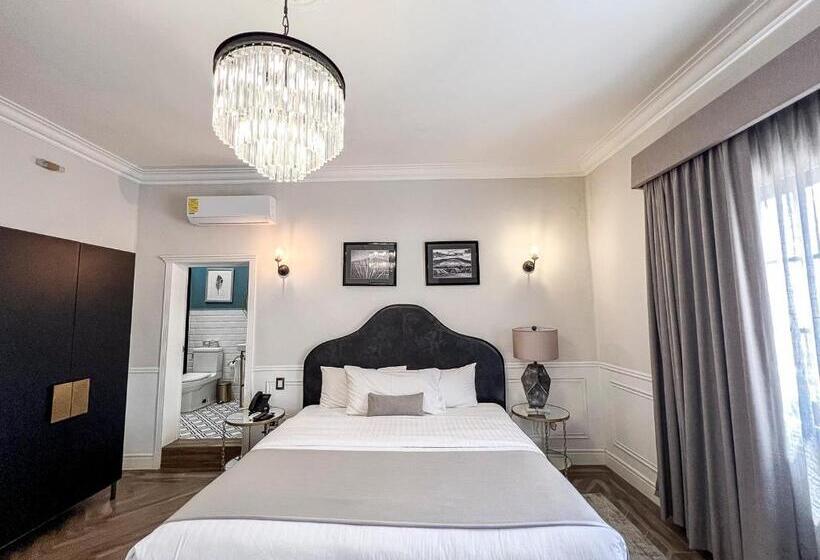 هتل Mansión E. Borbón