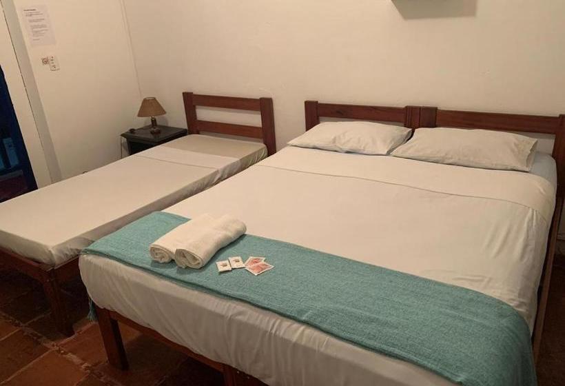 هتل Pousada Colonial