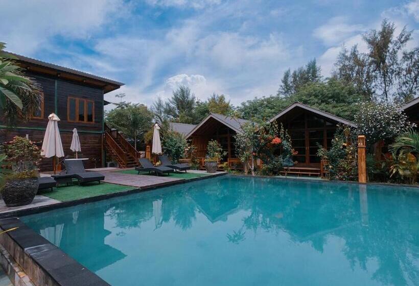 호텔 Wah Resort Gili Trawangan