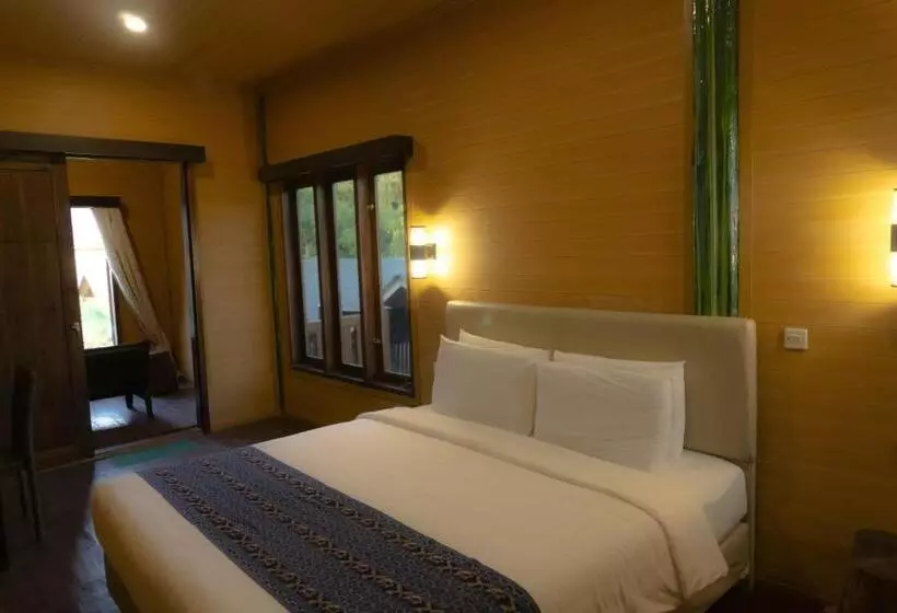 ホテル Wah Resort Gili Trawangan