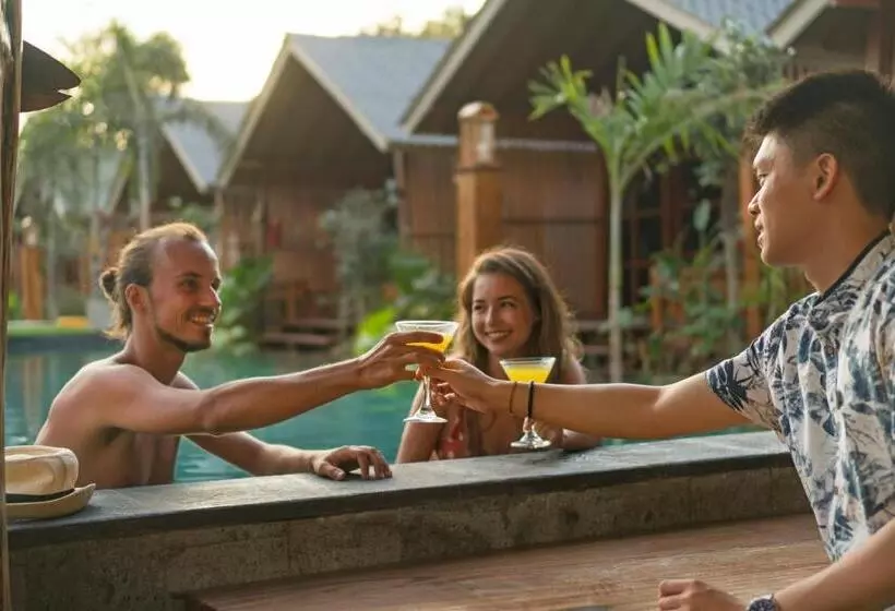 ホテル Wah Resort Gili Trawangan