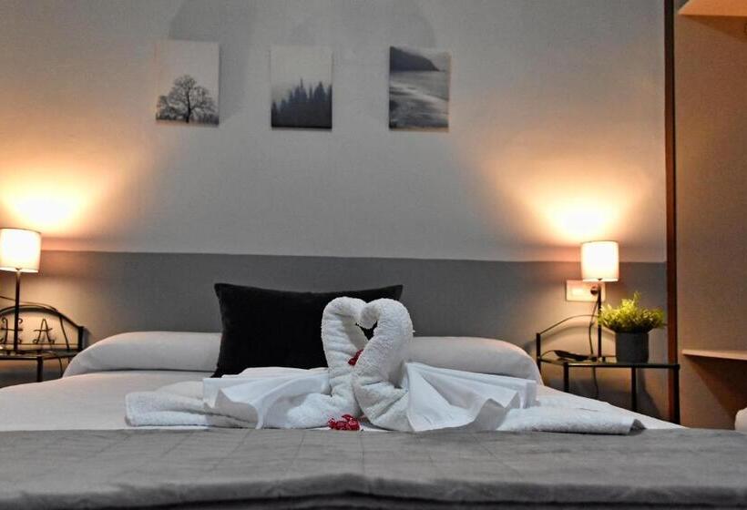 בית מלון כפרי Rural & Restaurante Las Camaretas