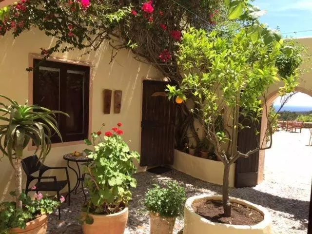 Hotelli Agroturismo Can Talaias San Carlos