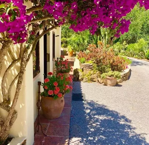 Hotelli Agroturismo Can Talaias San Carlos