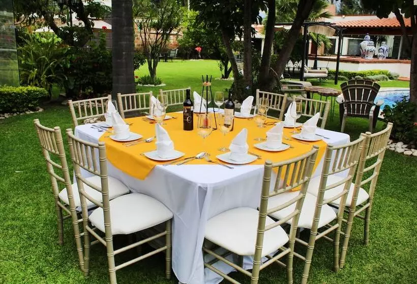 هتل Boutique La Rioja