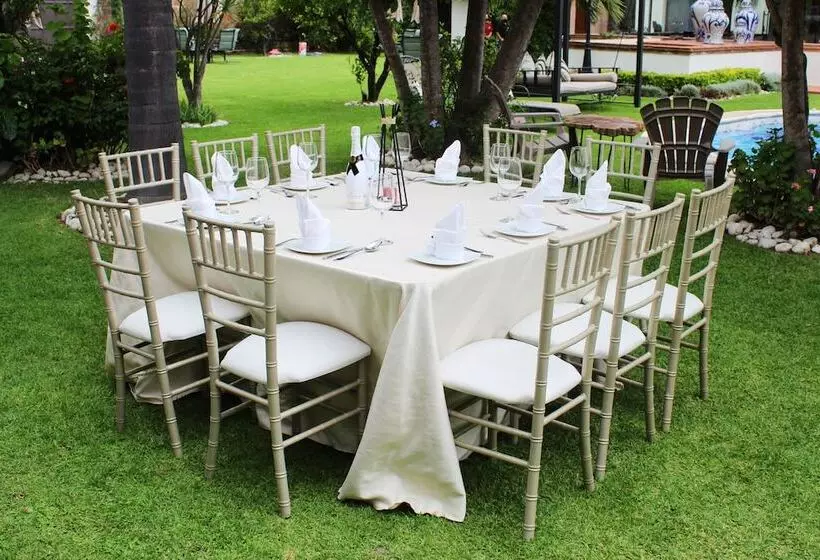 هتل Boutique La Rioja