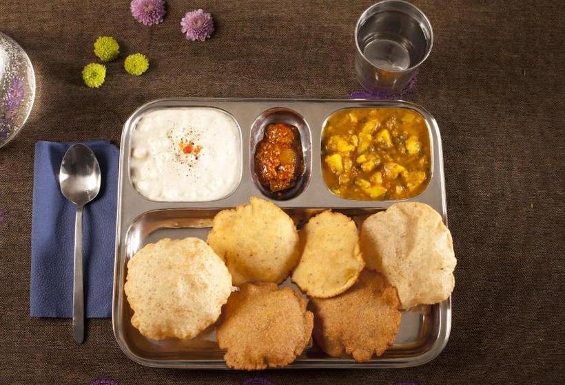 Capital O 44536 Hotel Pc Palace