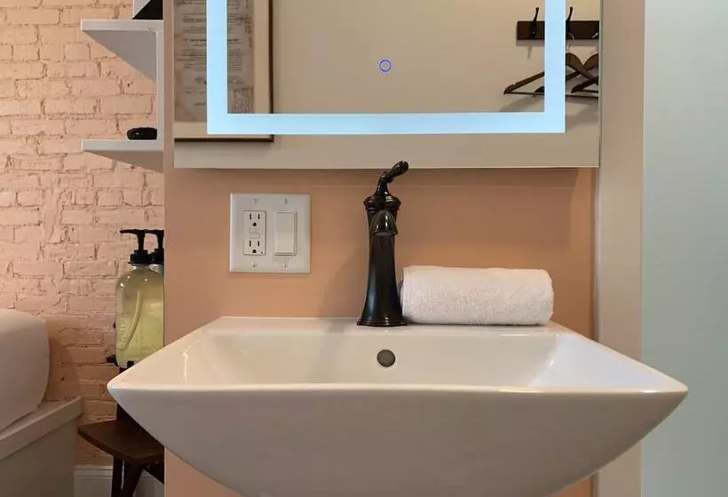 Hotelli The Cabot Lodge