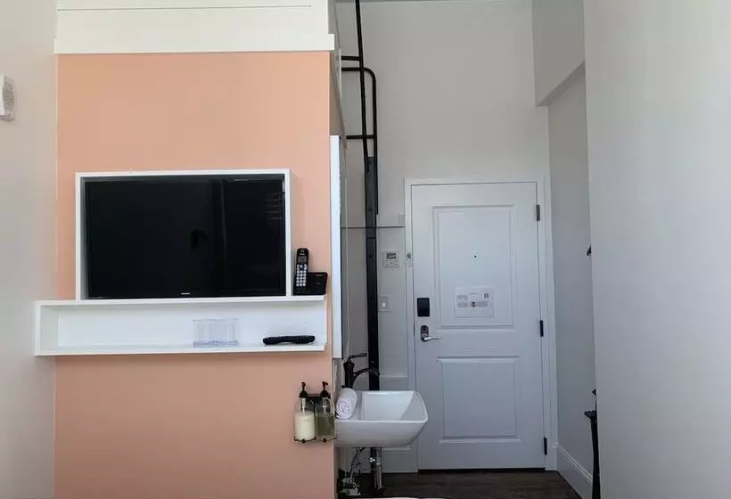 Hotelli The Cabot Lodge