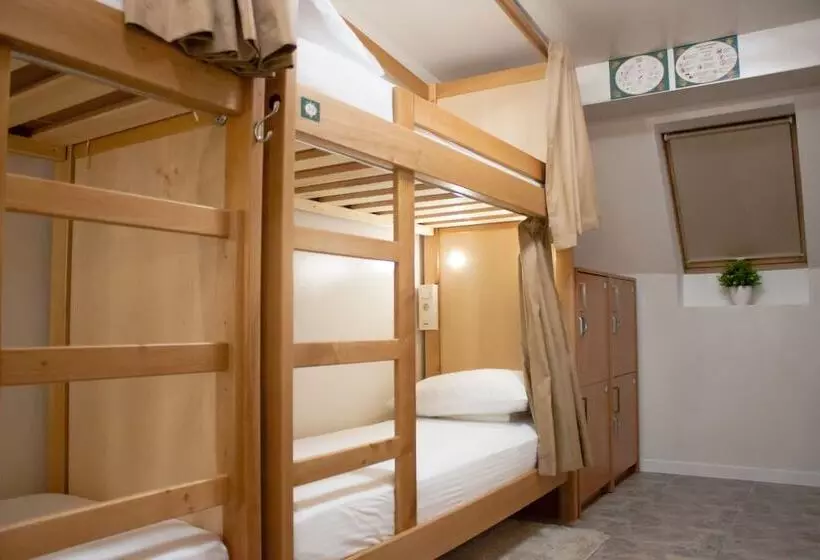 Retkeilymaja Spa Hotel Zolote Runo, Boryspil