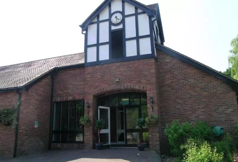 Hotelli The Oaklands