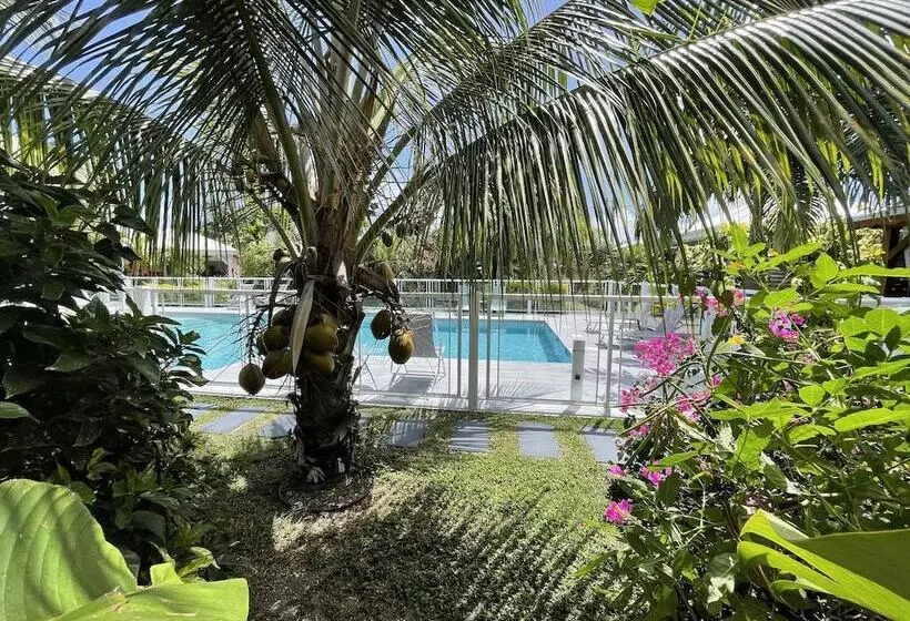 Hôtel & Villa Le Cocotel