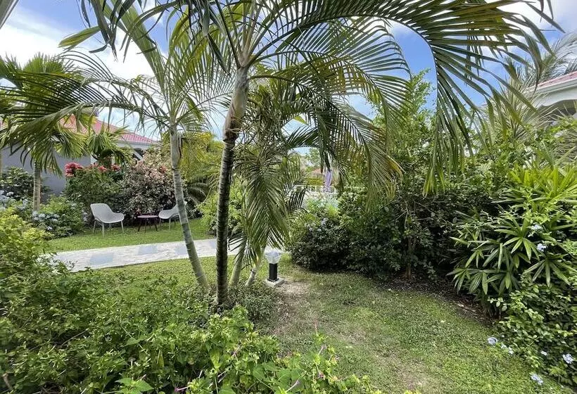 Hôtel & Villa Le Cocotel