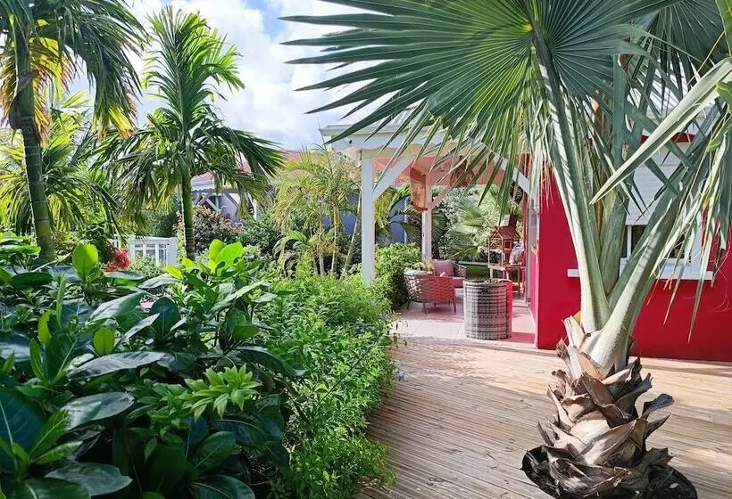 Hôtel & Villa Le Cocotel