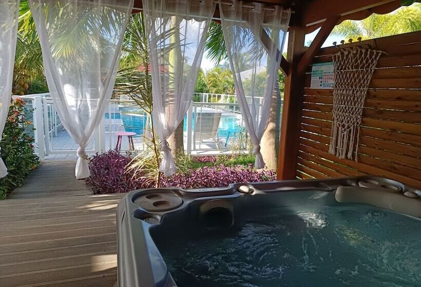 Hôtel & Villa Le Cocotel