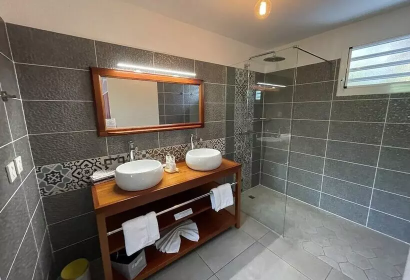 Hôtel & Villa Le Cocotel