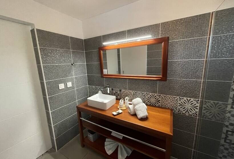 Hôtel & Villa Le Cocotel