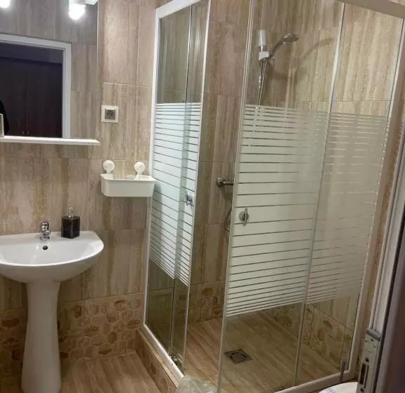 ペンション Airport Jazmin Guesthouse