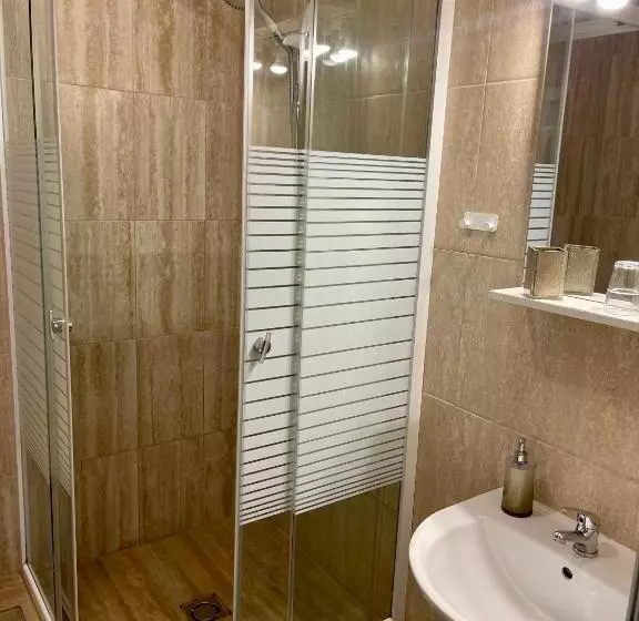 ペンション Airport Jazmin Guesthouse