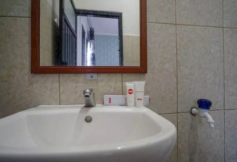 ホテル Oyo 1266 Green Palm Syariah