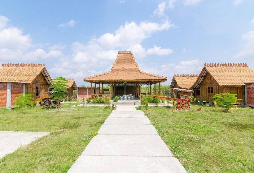 فندق Oyo 1304 Roemah Gladak Kebon Sidoluhur