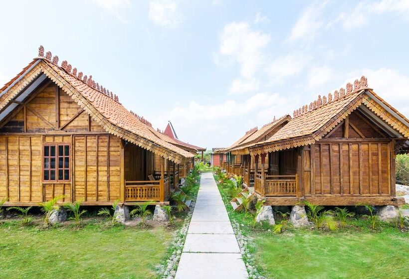 فندق Oyo 1304 Roemah Gladak Kebon Sidoluhur