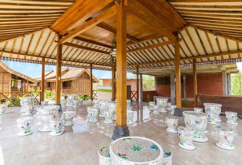 فندق Oyo 1304 Roemah Gladak Kebon Sidoluhur