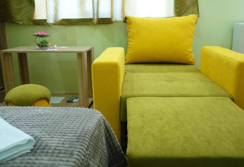 پانسیون Eco Resort Lorret