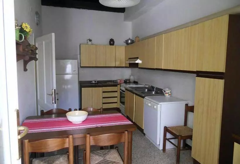 Albergo Diffuso Centoborghi