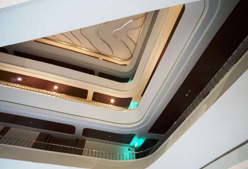 Central Park Reef Resort