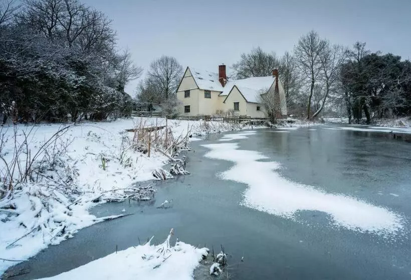 Fsc Flatford Mill Hostel