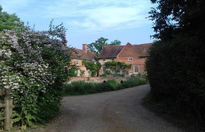 Fsc Flatford Mill Hostel