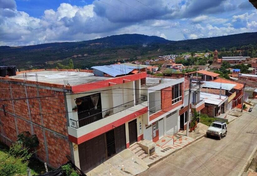 Szálloda Mi Techito Curiteño