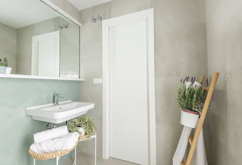 پانسیون Alzocaire Hostal Boutique